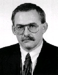 Aleksander Gawronik -komunista, oficer SB, biznesmen, senator RP.